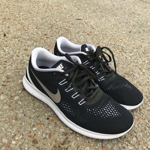 Custom Nike Free Runs